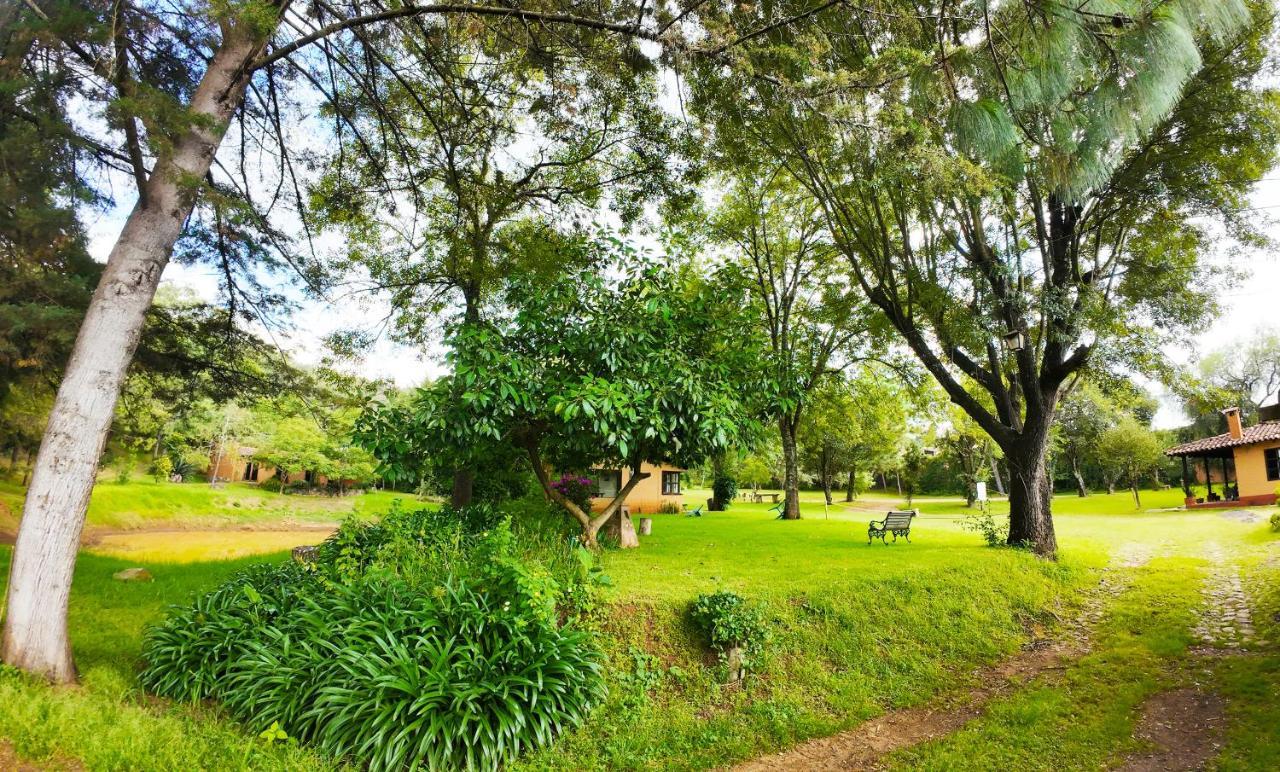 Villa Patzcuaro Garden Hotel Dış mekan fotoğraf