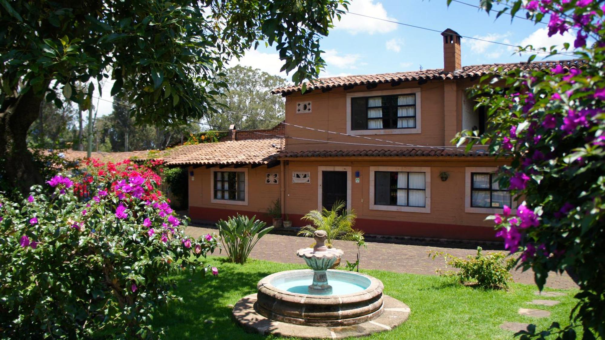 Villa Patzcuaro Garden Hotel Dış mekan fotoğraf