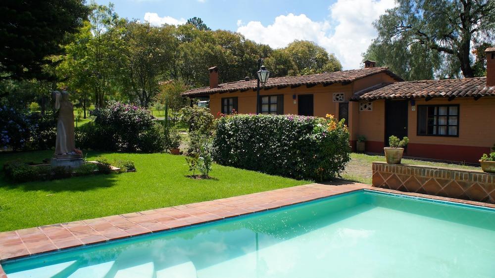 Villa Patzcuaro Garden Hotel Dış mekan fotoğraf
